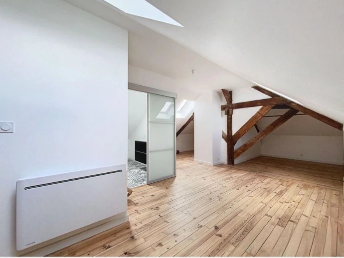 Après : suite parentale combles aménagés rénovation parquet isolation